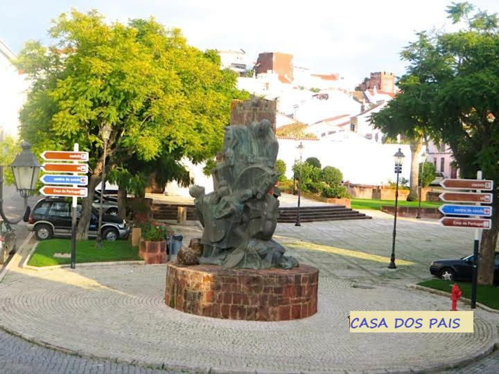 דירות סילבס Casa Jacaranda מראה חיצוני תמונה